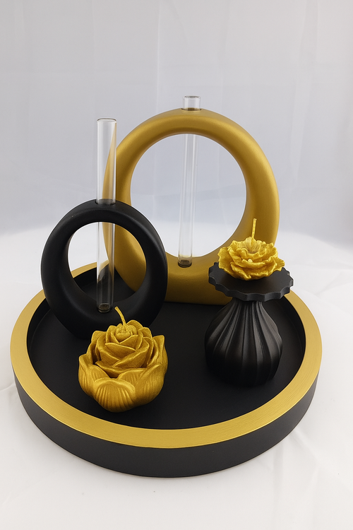 رنگ .مشکی و طلایی